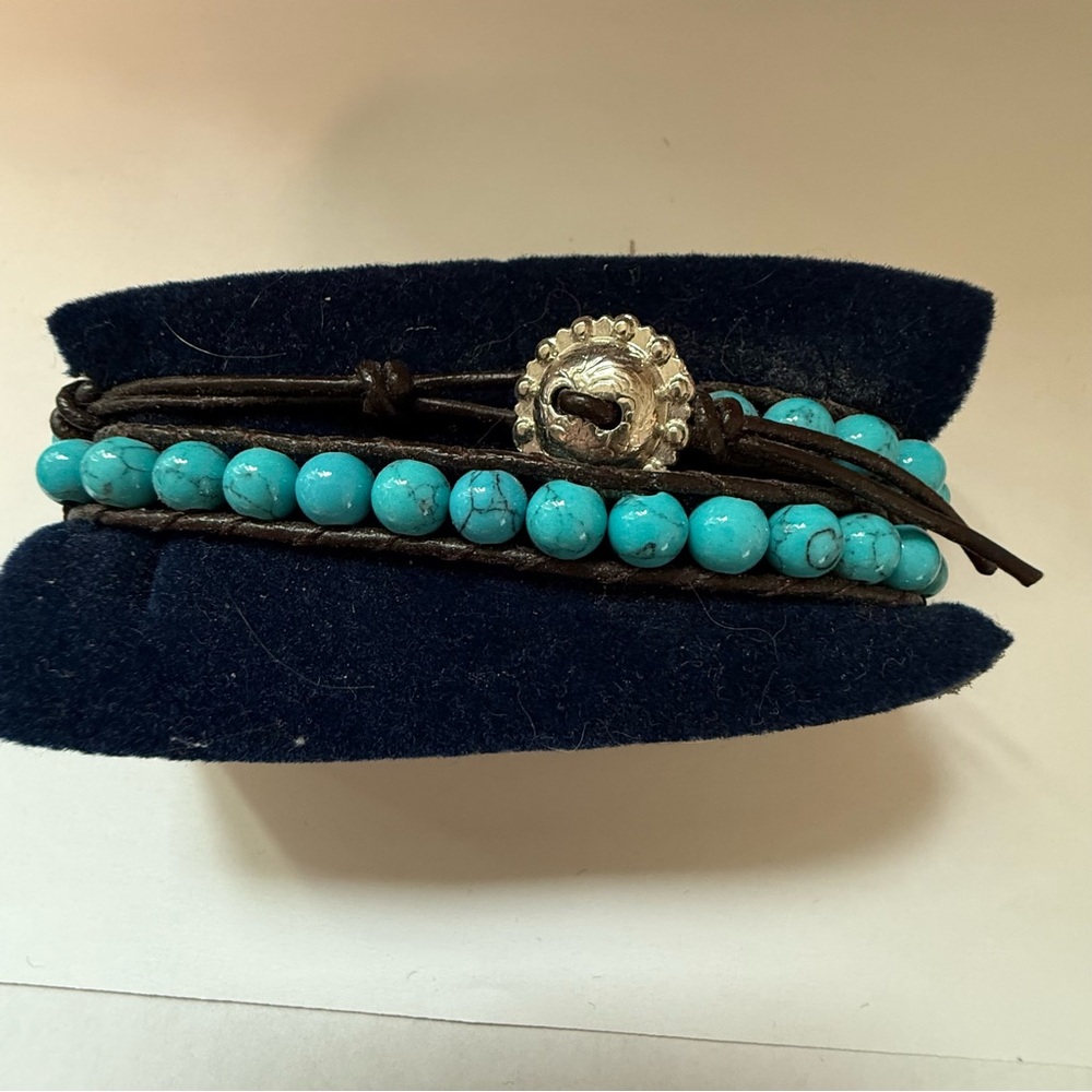 Montana Silversmiths Turquoise bead Leather Silver CONCHO Wrap Bracelet NWOT